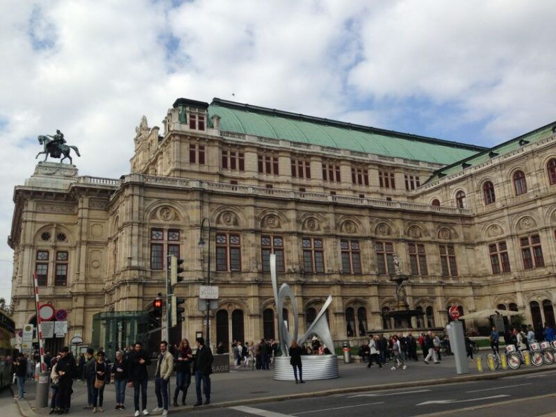 vienna-guided-e-bike-tour