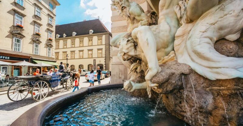 vienna-guided-walking-tour-of-city-center-highlights