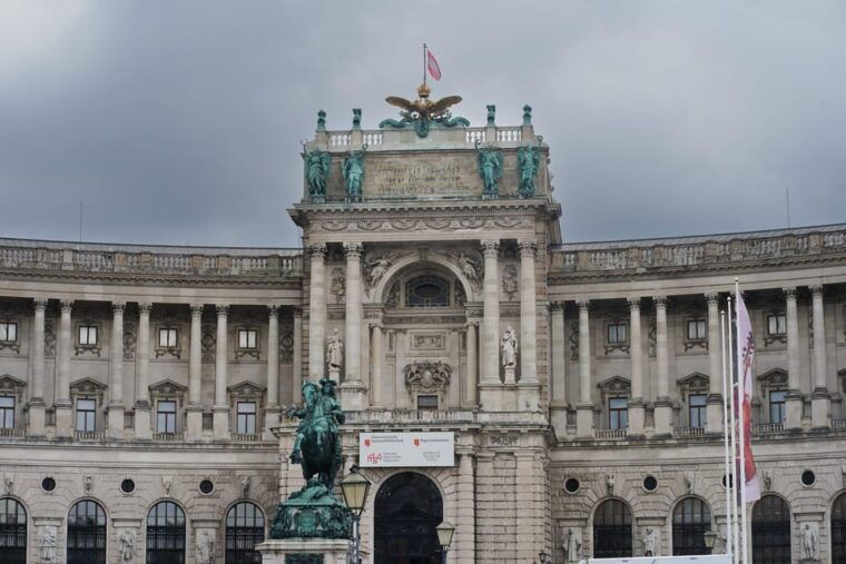 vienna-guided-walking-tour-of-city-highlights-hidden-gems