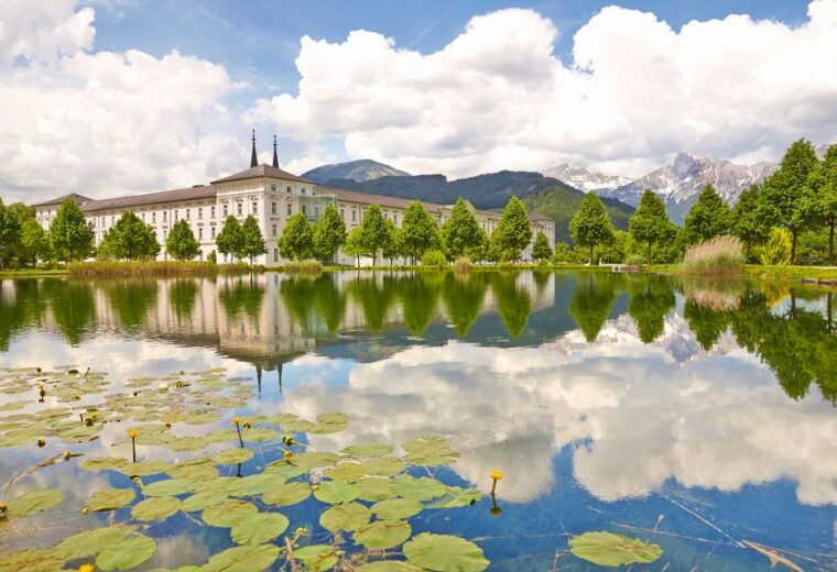vienna-hallstatt-alpine-peaks-day-trip-with-admont-abbey