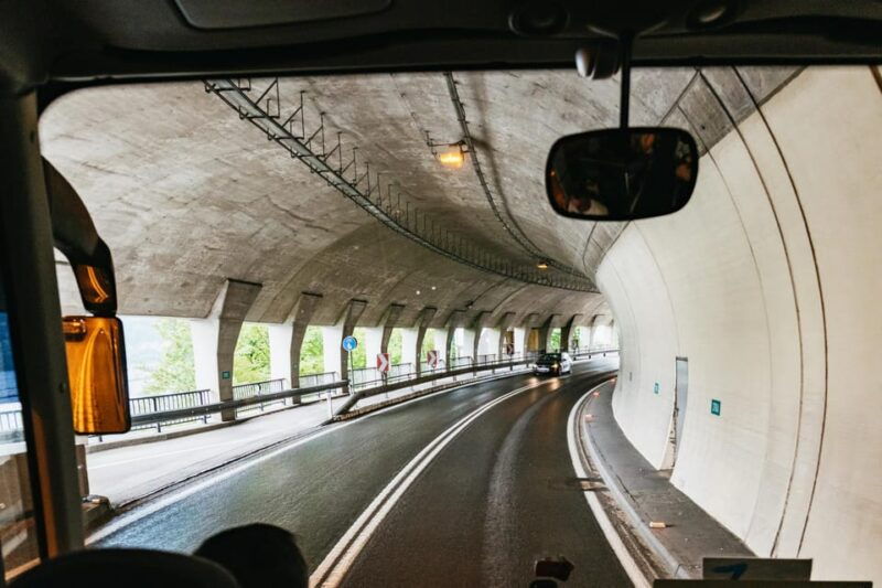 vienna-hallstatt-alpine-peaks-day-trip-with-skywalk-lift