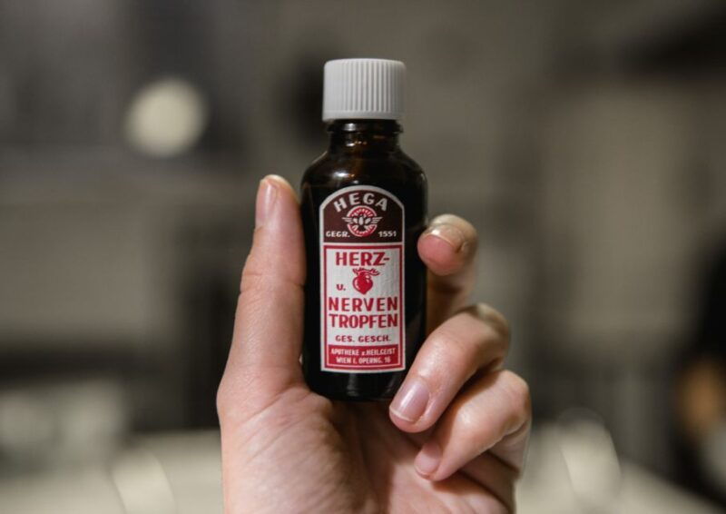 vienna-historical-pharmacy-cellar-guided-tour