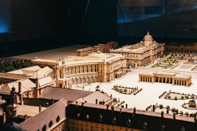 vienna-hofburg-and-empress-sisi-museum-guided-tour