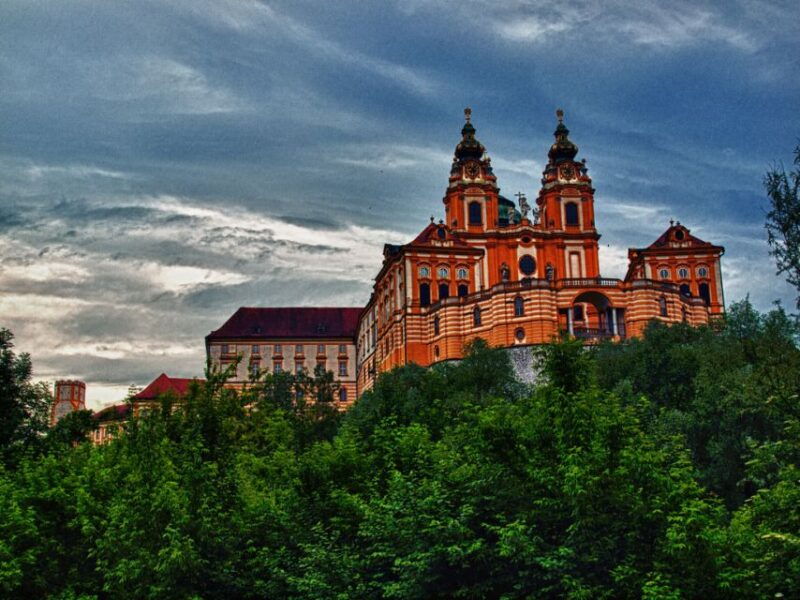 vienna-melk-hallstatt-salzburg-sound-of-music-private-tour