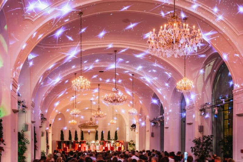 vienna-mozart-and-strauss-concert-in-schoenbrunn