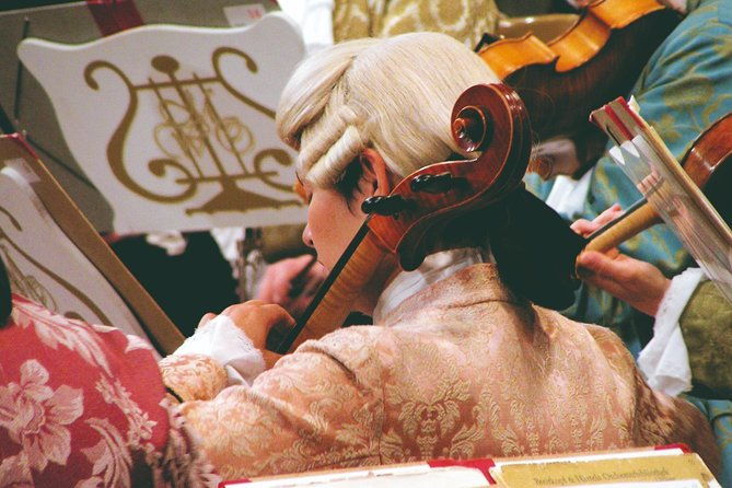 vienna-mozart-concert-in-historical-costumes-at-the-musikverein