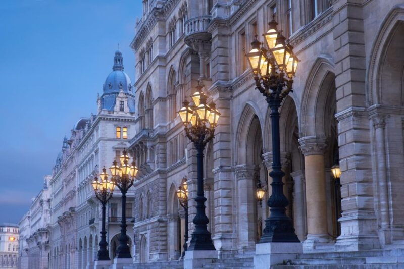 vienna-private-architecture-tour-with-a-local-expert