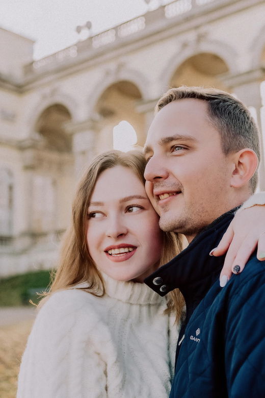 vienna-private-schonbrunn-gardens-photoshoot