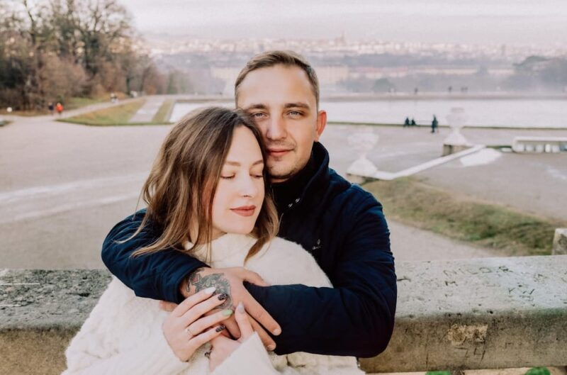 vienna-private-schonbrunn-gardens-photoshoot