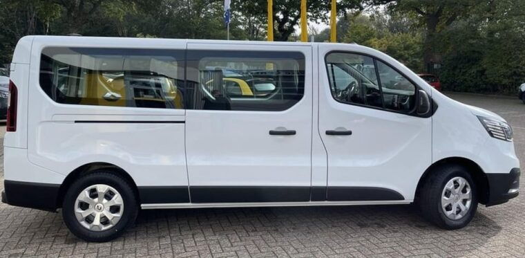 vienna-private-transfer-to-salzburg-with-stop-in-hallstatt