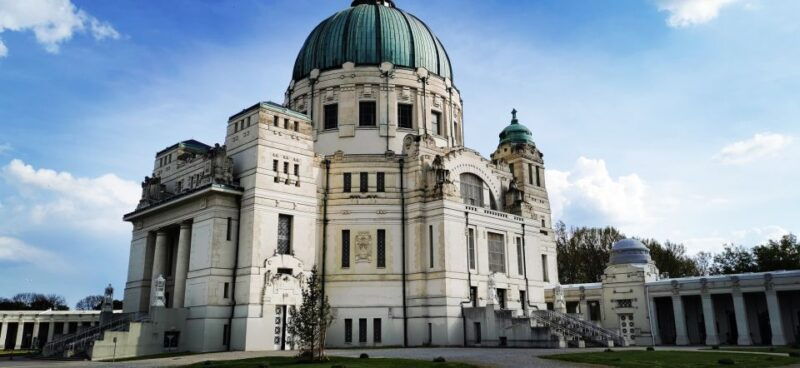vienna-private-walking-tour-of-the-central-cemetery