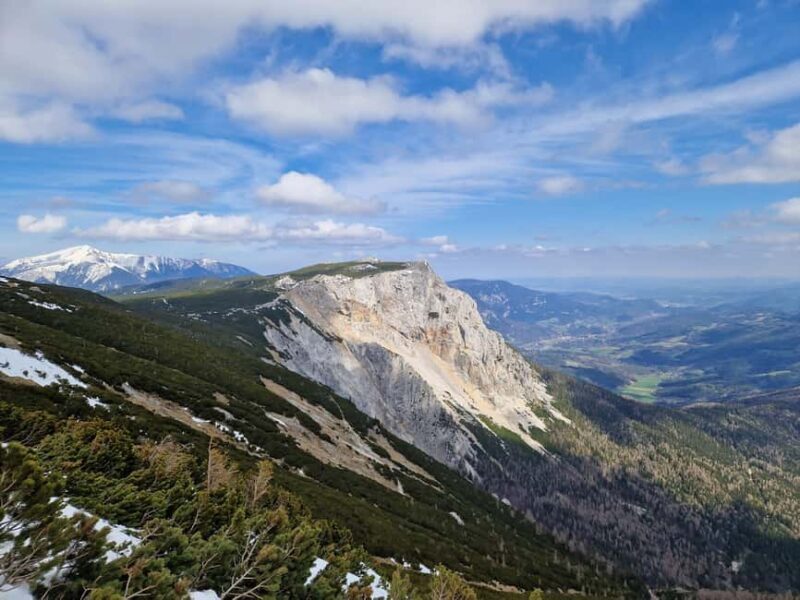 Vienna: Relaxed Alpine Experience with Guide and Transfer - What to Expect During the Day