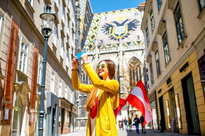 vienna-river-cruise-walking-tour-with-st-stephan-cathedral