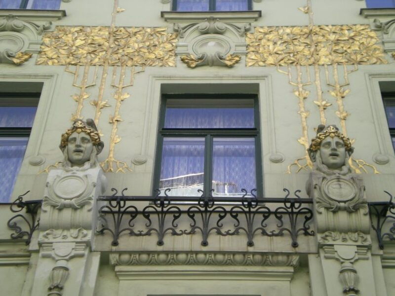 vienna-romantic-old-vienna-city-walk-and-wine-tasting