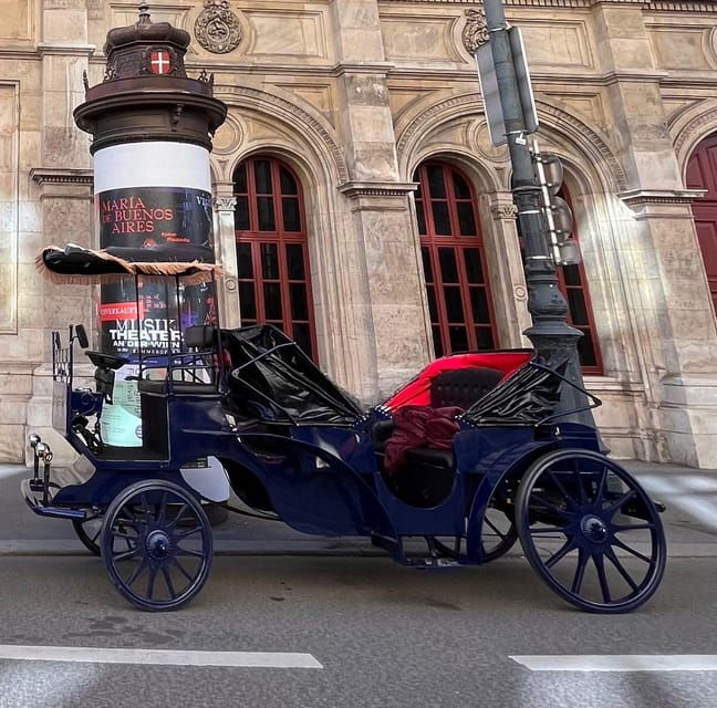 vienna-royal-e-carriage-sightseeing-tour-incl-prosecco
