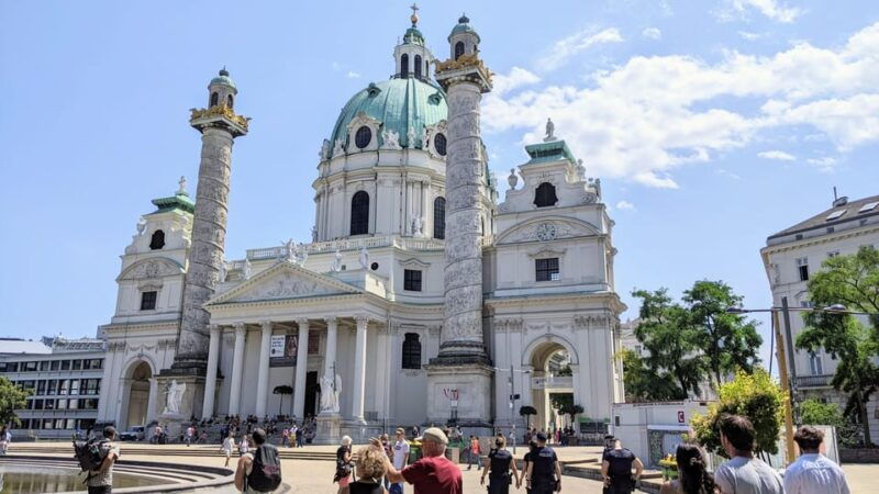 vienna-scavenger-hunt-and-city-centre-walking-tour