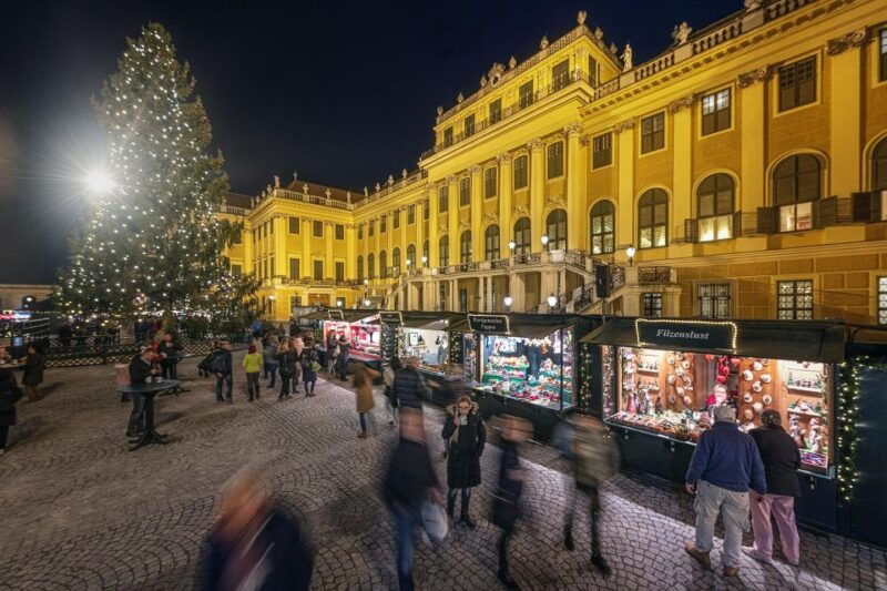 vienna-schonbrunn-palace-christmas-market-walking-tour
