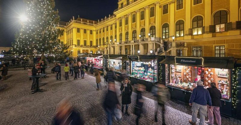 vienna-schonbrunn-palace-christmas-market-walking-tour