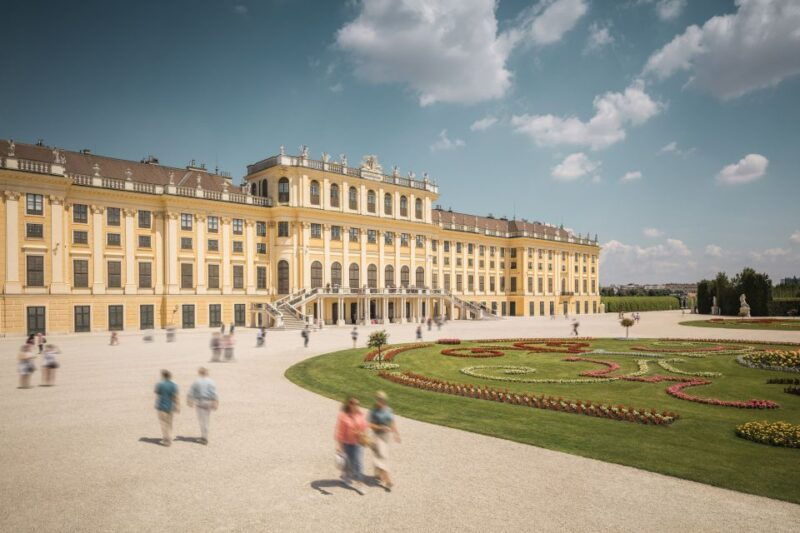 vienna-schonbrunn-palace-entry-ticket-and-wine-tasting
