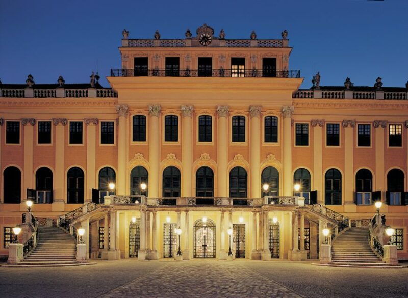 vienna-schonbrunn-palace-evening-tour-dinner-and-concert