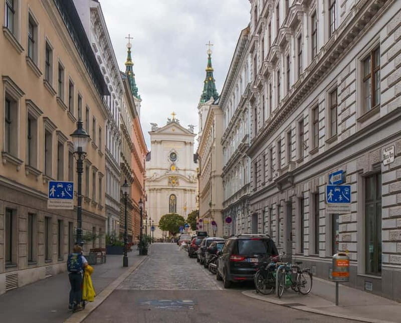 Vienna: Secret alleys and hidden treasures - The Jewish Quarter and Its Timeless Significance