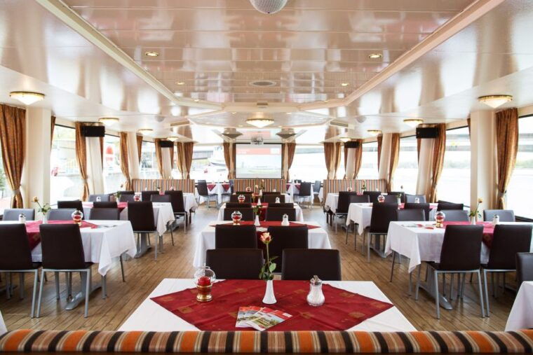 vienna-sightseeing-boat-tour-with-lunch
