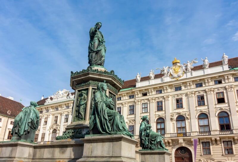 vienna-skip-the-line-hofburg-and-empress-sisi-museum-tour