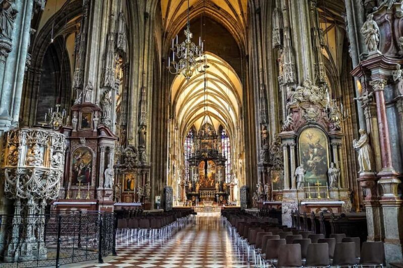 Vienna: Skip-the-Line St. Stephens Cathedral Guided Tour - What to Expect from the Tour