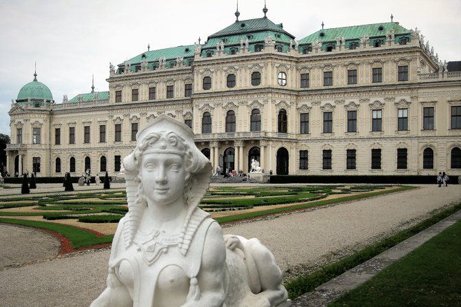 vienna-snapshots-a-private-half-day-driving-tour-with-lots-of-photo-ops