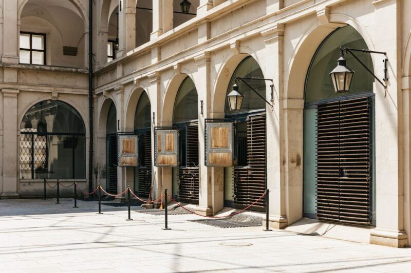 vienna-spanish-riding-school-guided-tour