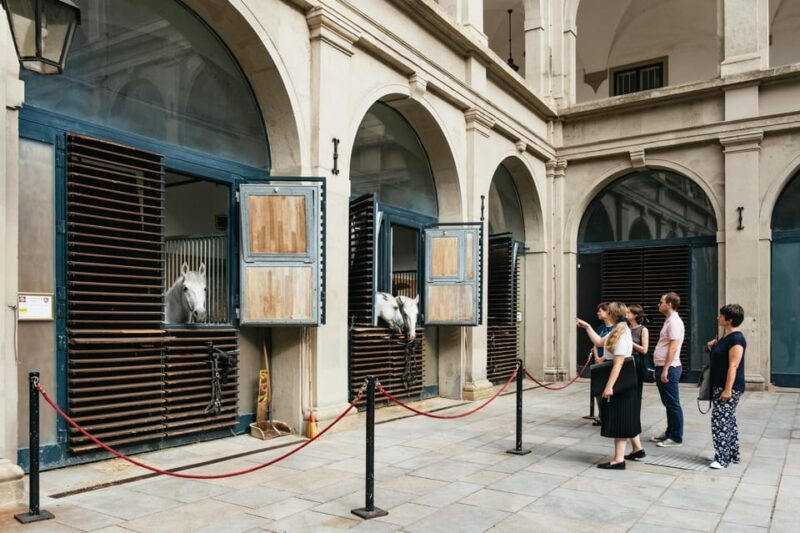 vienna-spanish-riding-school-stables-guided-tour