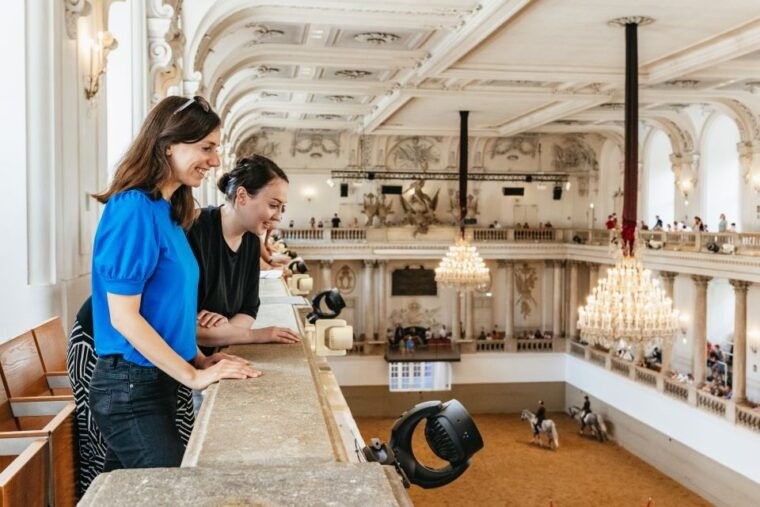 vienna-spanish-riding-school-training
