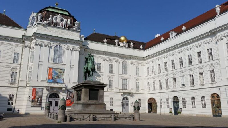 vienna-st-stephens-cathedral-and-city-walk