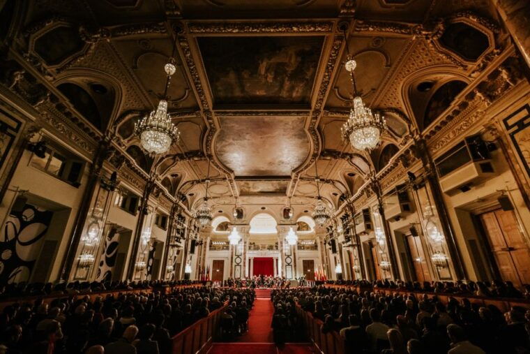 vienna-strauss-and-mozart-concert-at-hofburg-palace