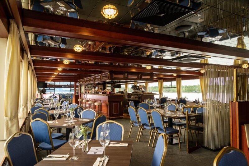 vienna-sunset-summer-cruise