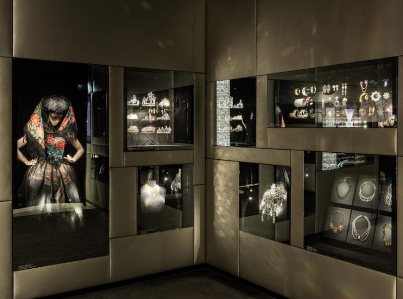 vienna-swarovski-diy-workshop-experience