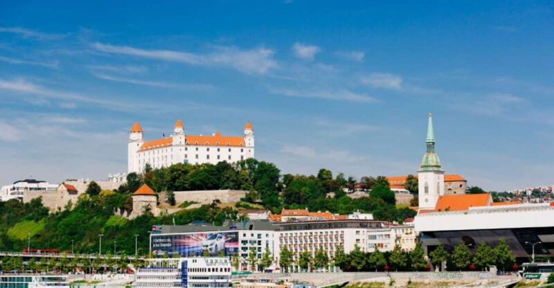vienna-to-bratislava-tour-by-bus-and-boat