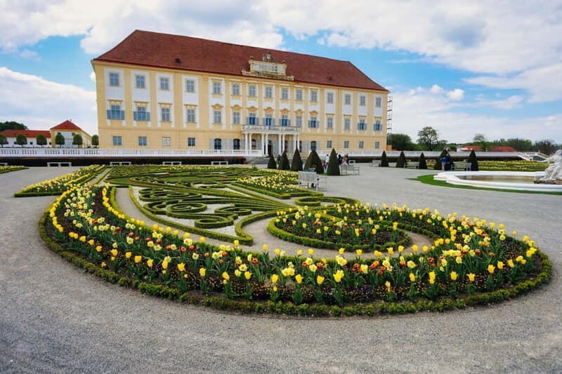 Vienna to Schloss Hof Skip-the-line Private Tour & Transport - Key Points