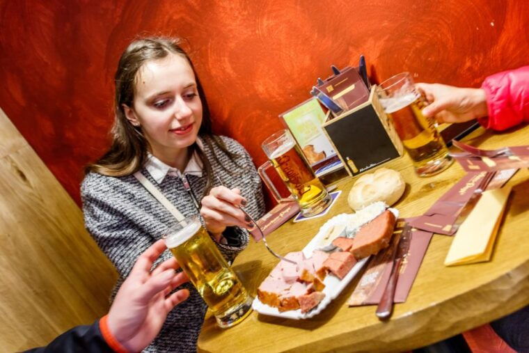 vienna-typical-austrian-food-tour-with-coffee-house-visit