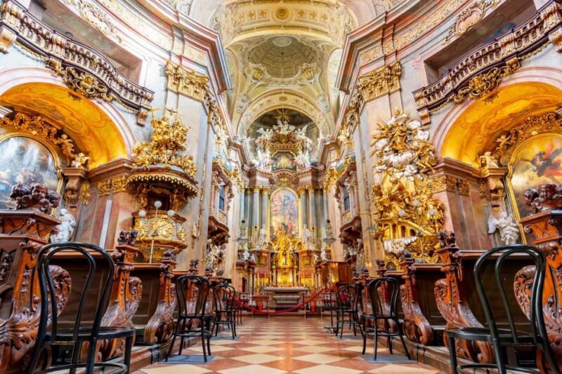 Vienna Walking Tour, Hofburg Palace, St Stephens Cathedral - Key Points
