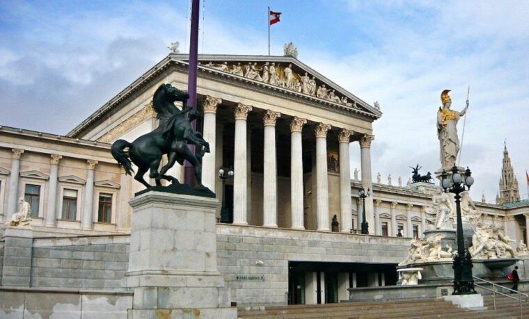 vienna-walking-tour-of-the-historic-ringstrasse
