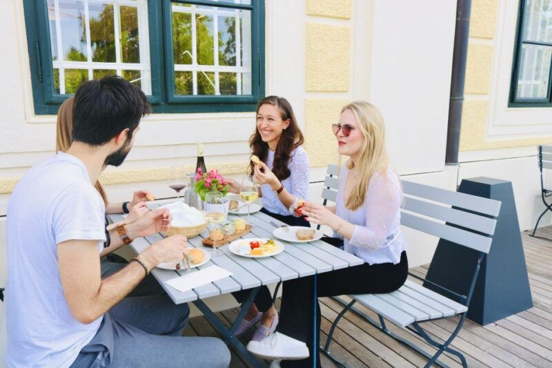 vienna-wine-tasting-at-schonbrunn-palace