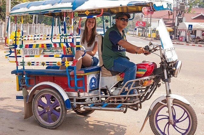 Vientiane Night Savory Streets Tour by Tuk-Tuk - FAQs