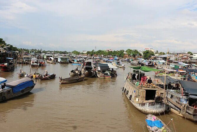 Vietnam Private Tour Explore Ethnic Culture and Nature in 15 Days - Key Points