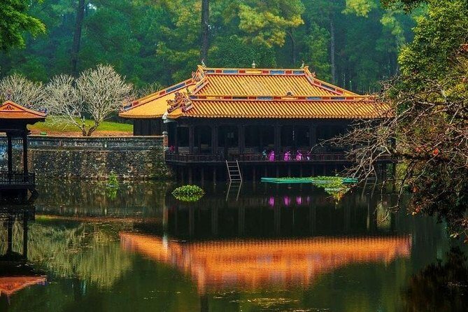 Vietnam World Heritage Road - Da Nang Hoi An Hue 4 day package tour - Who Should Consider This Tour?