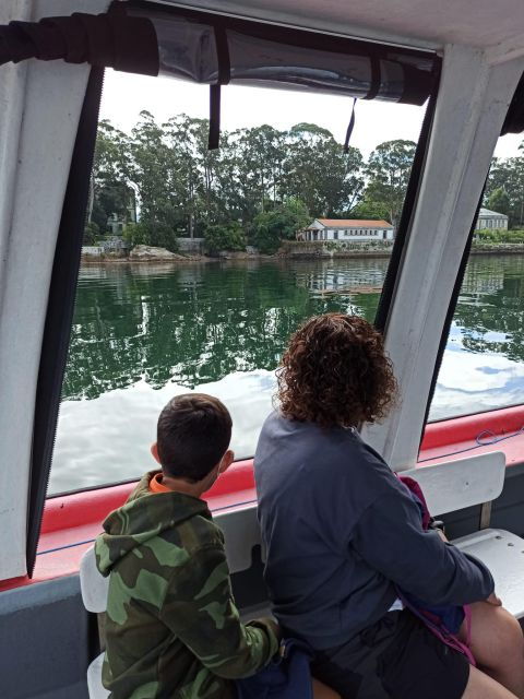 vigo-bay-of-san-simon-mussel-farming-tour