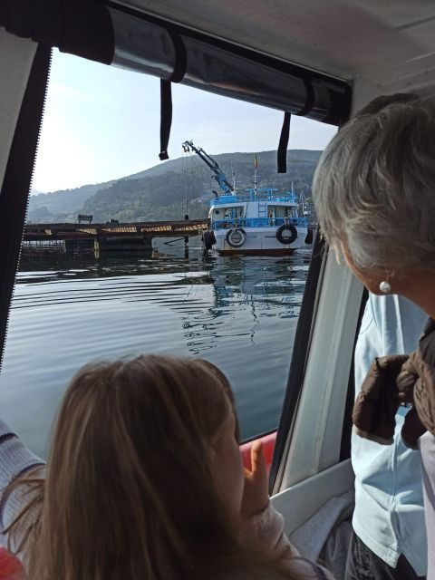 vigo-bay-of-san-simon-mussel-farming-tour