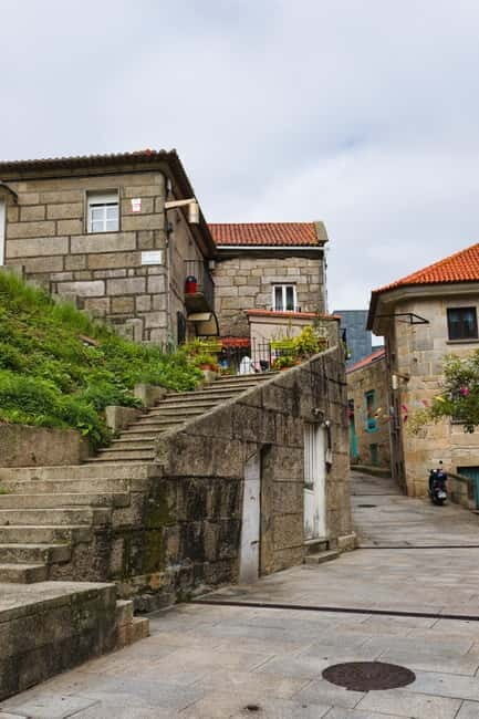 Vigo: Santiago de Compostela Shore Excursion Private tour - Practical Details and Tips