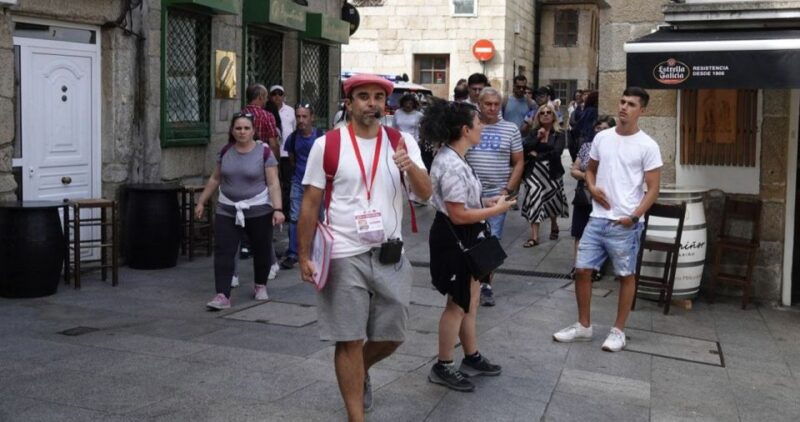 vigo-walking-tour-with-local-history-culture