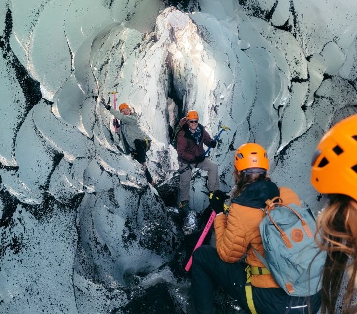 vik-guided-glacier-hike-on-solheimajokull